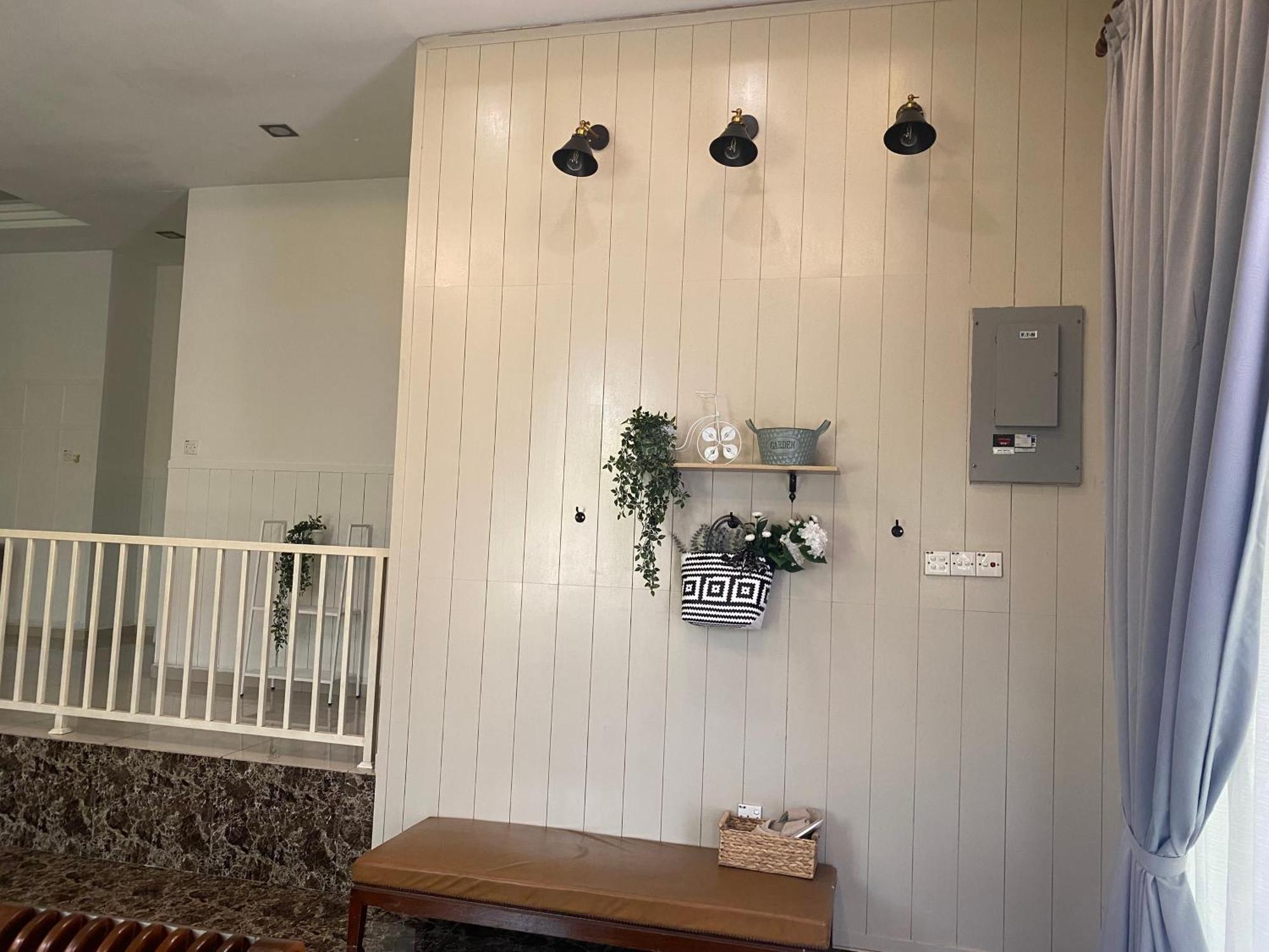 Leissa Homestay Ayer Hitam Exterior foto